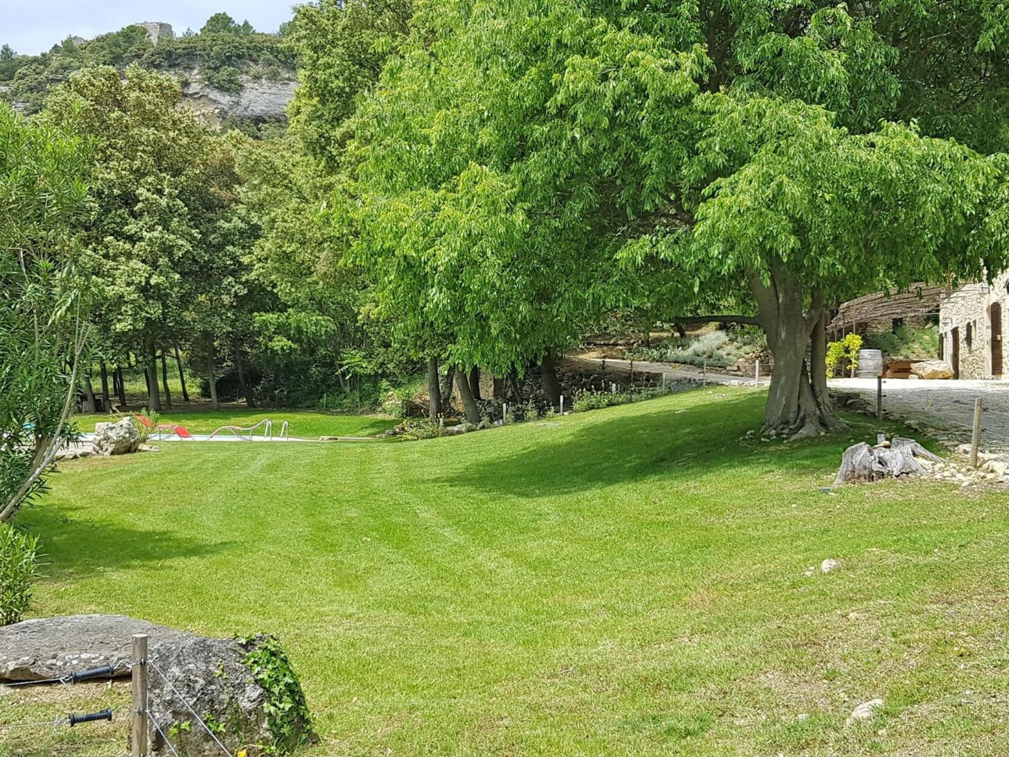 Tauleigne Villa Bollène Eksteriør billede